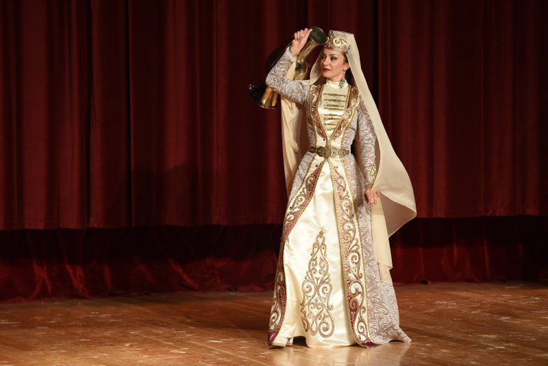 Шаратын ансамбль