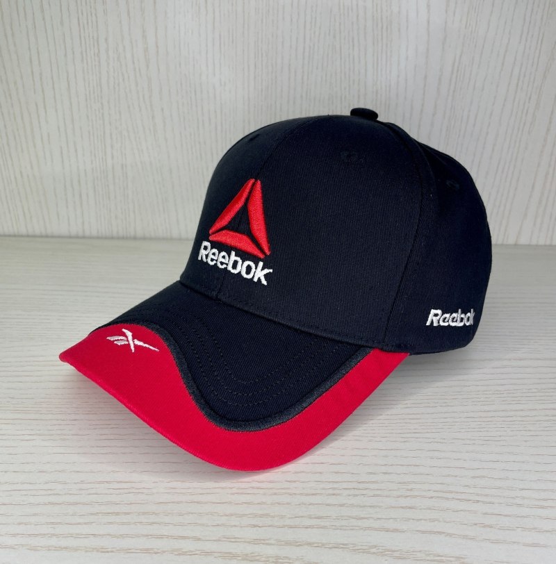 Кепка Reebok