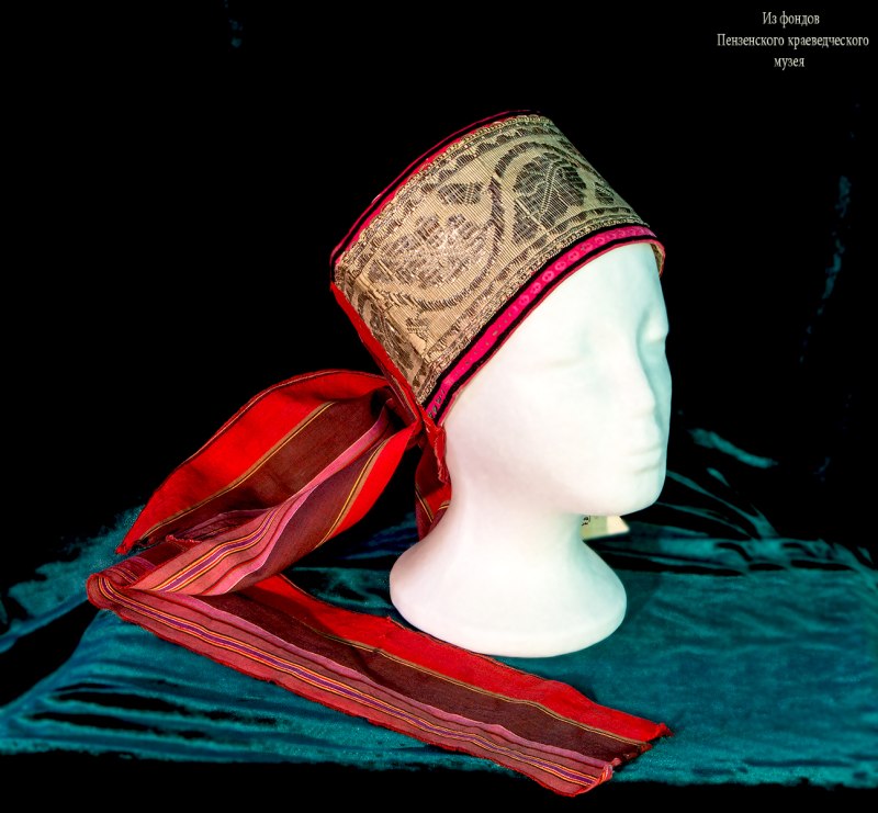 Чепец повойник