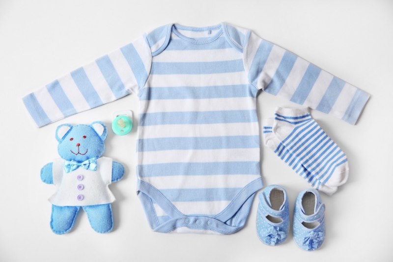 Красиво сложенная одежда Baby