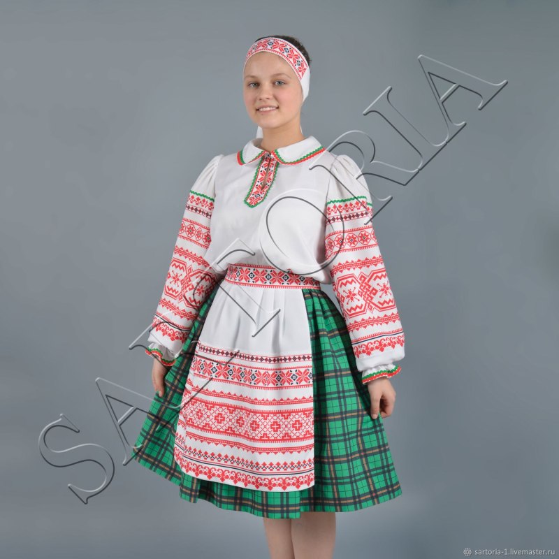 Белорусский костюм женский