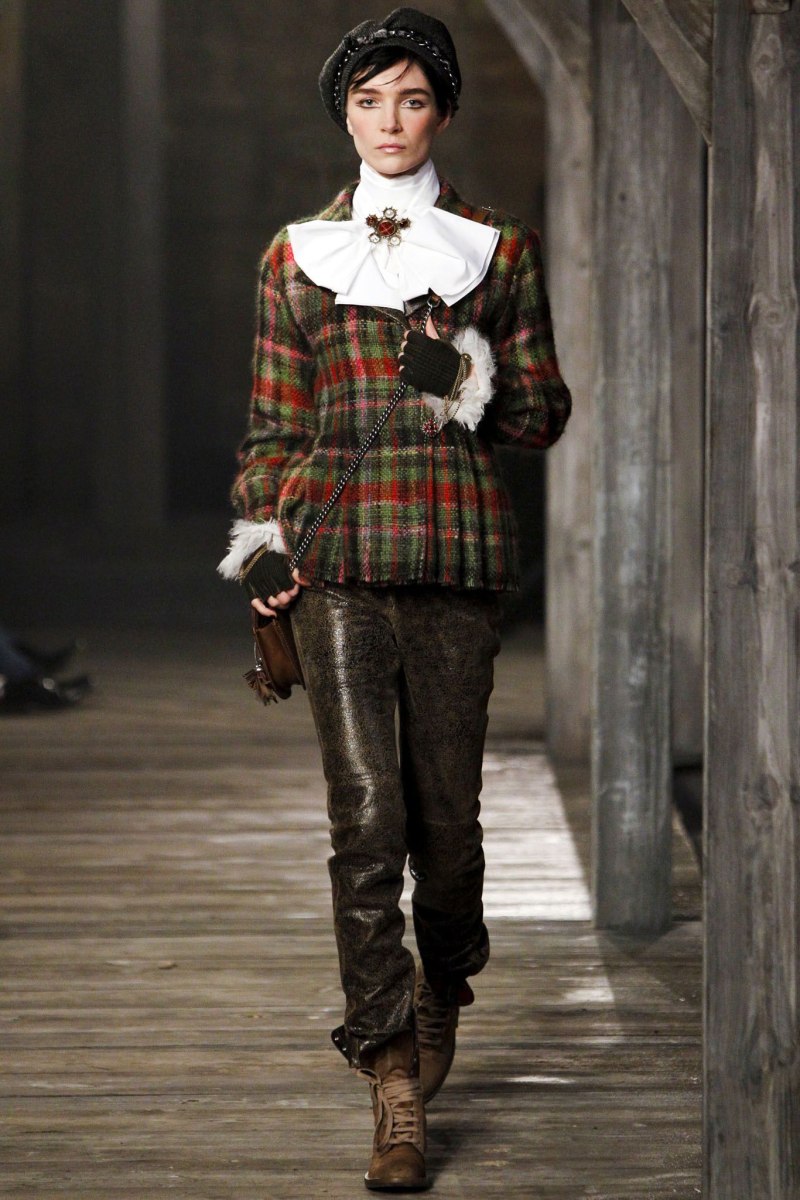 Chanel metiers d'Art осень-зима 2013-2014