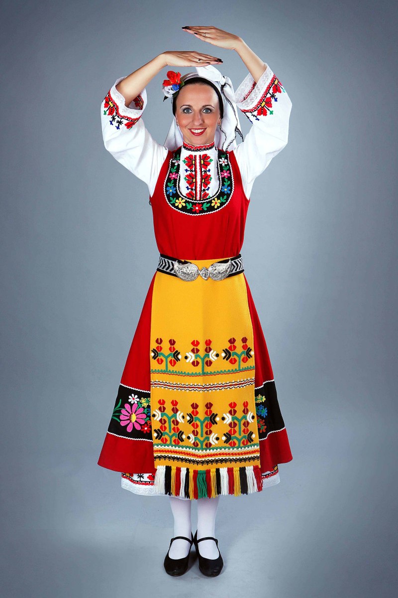 Национальный костюм Болгар