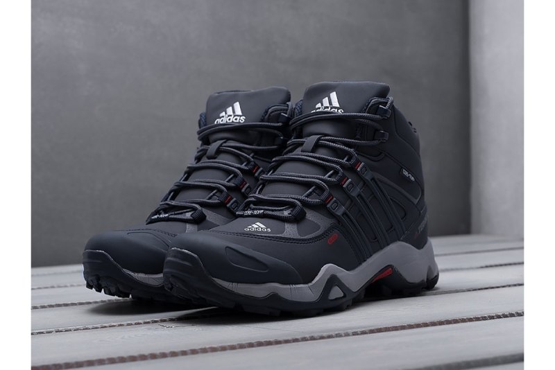 Ботинки adidas Terrex Winter черные