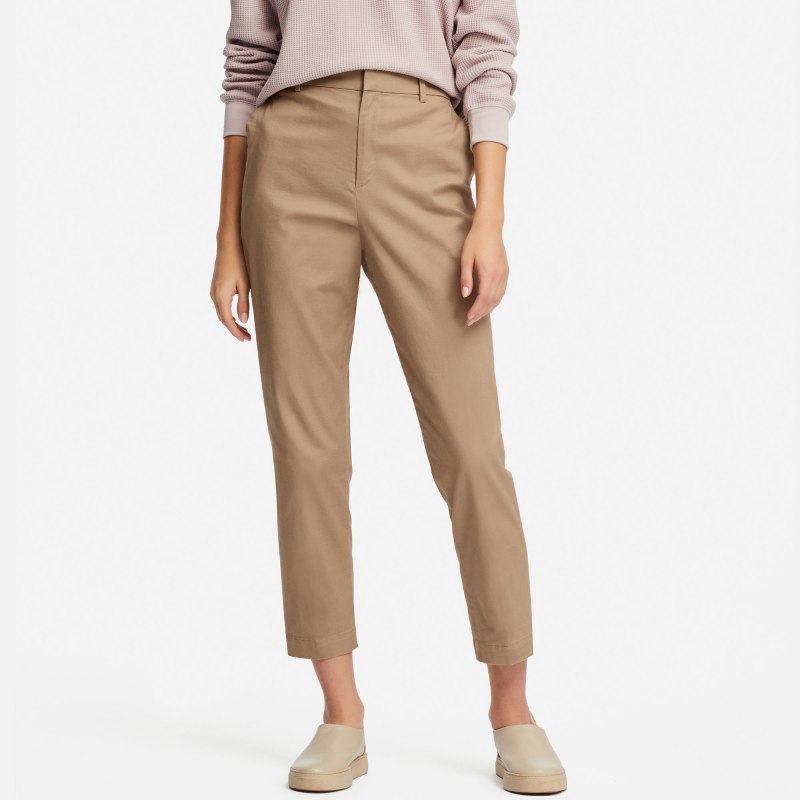 Бежевые брюки Uniqlo