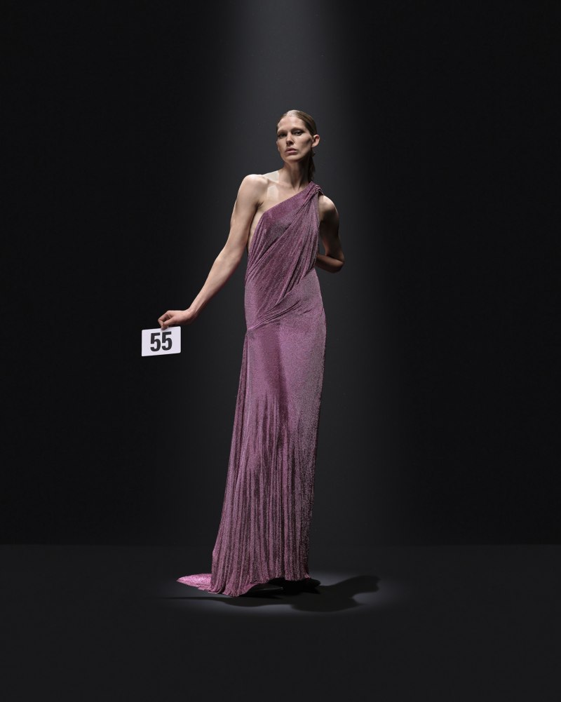 Показ Balenciaga 2023
