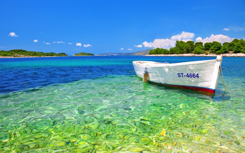 Прозрачное море
