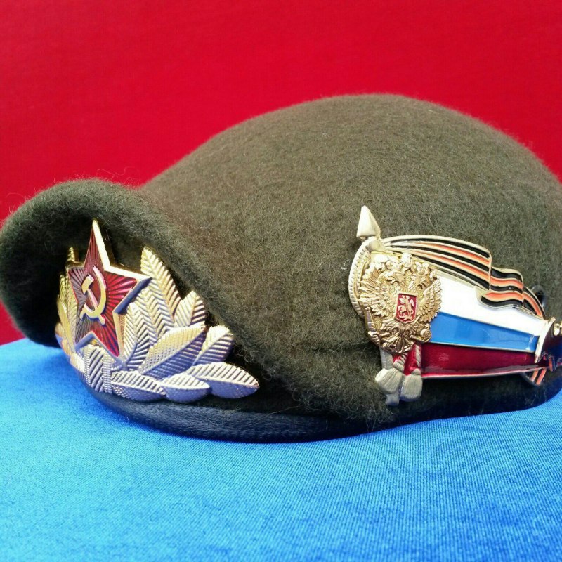 Отбитые береты ВДВ Дембельский