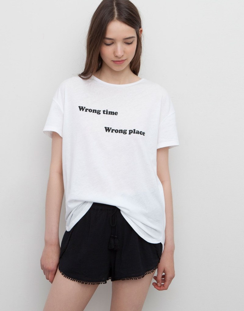 Современные футболки для девушек