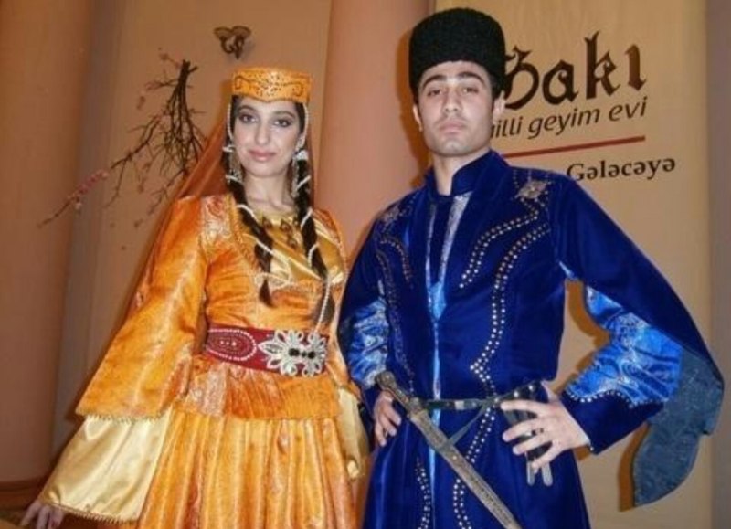 Армянский костюм архалук