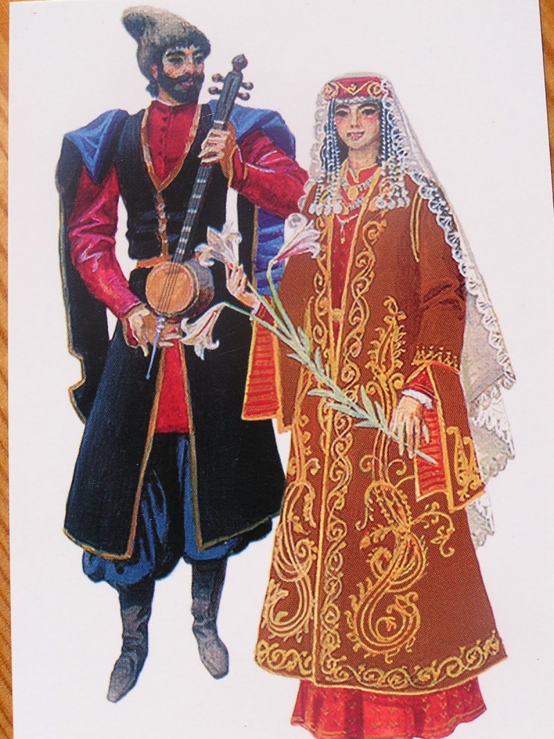 Чуха армянский костюм