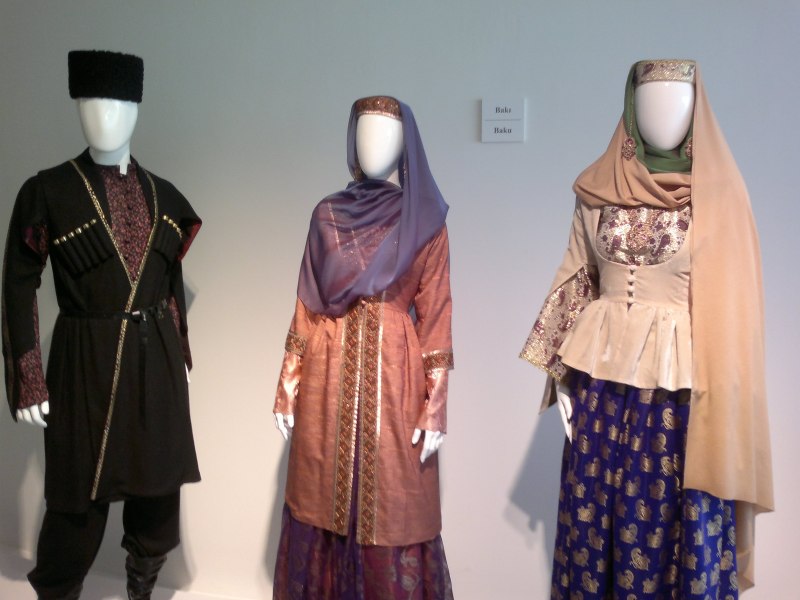Традиционный костюм Азербайджана