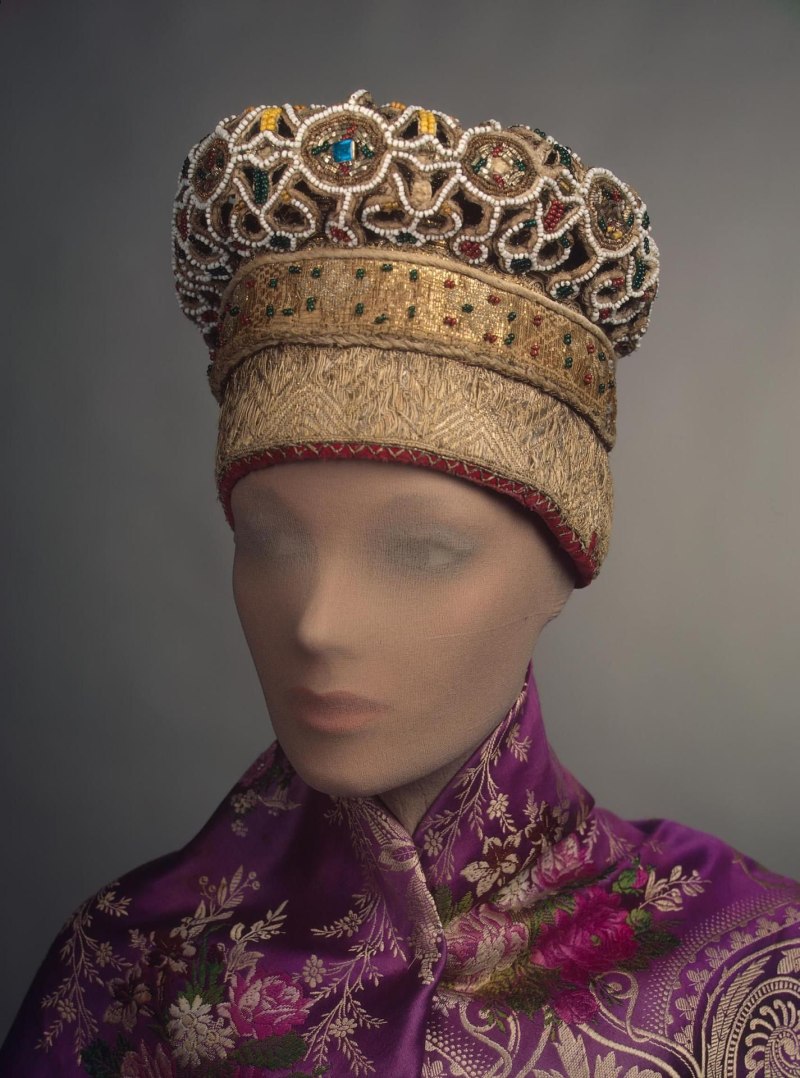 Кокошник венец коруна