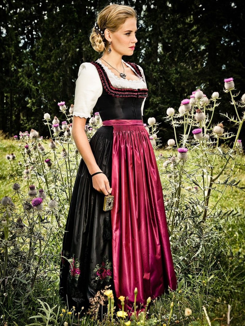 Тирольский дирндль