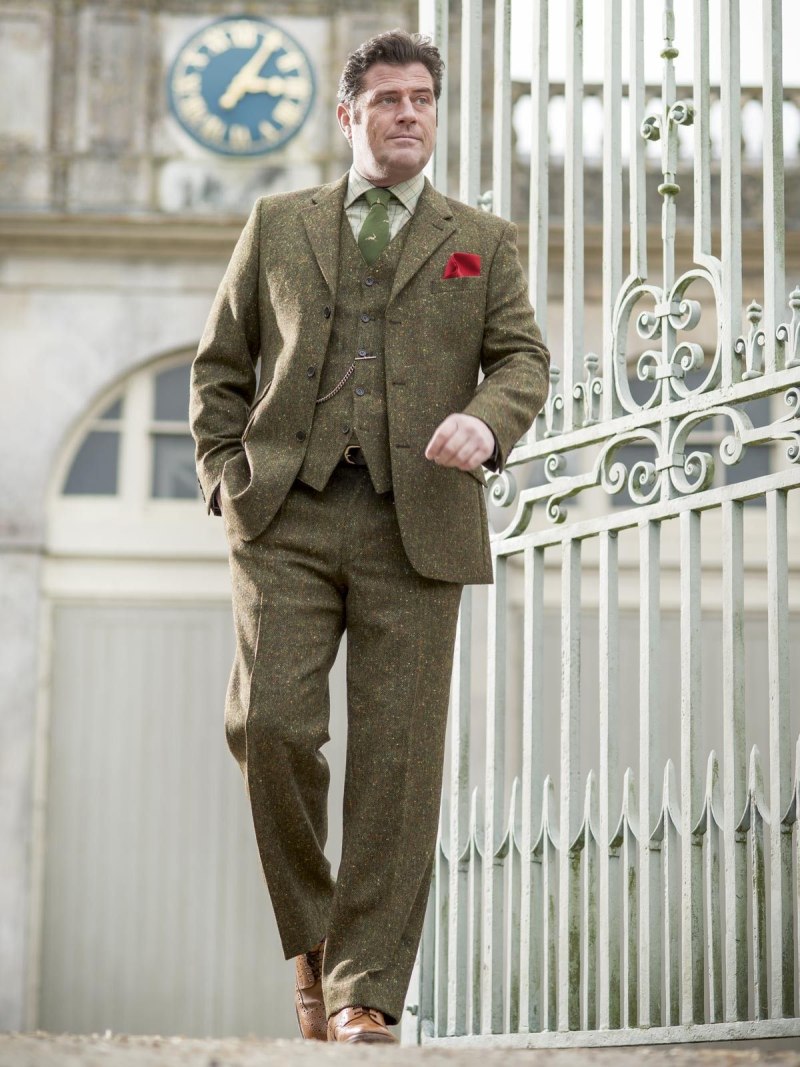 Стивен Фрай твидовый пиджак