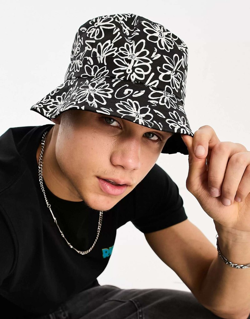 Кепка Chinatown серебряная