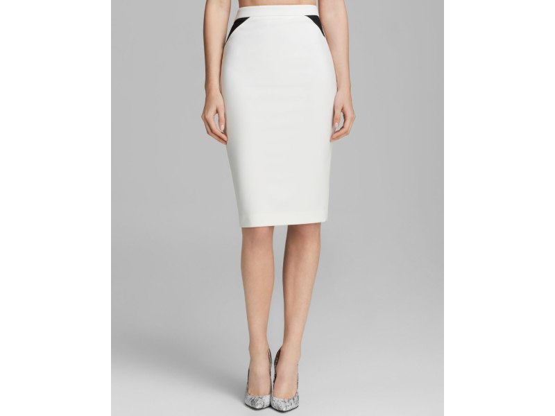 Юбка карандаш светлая