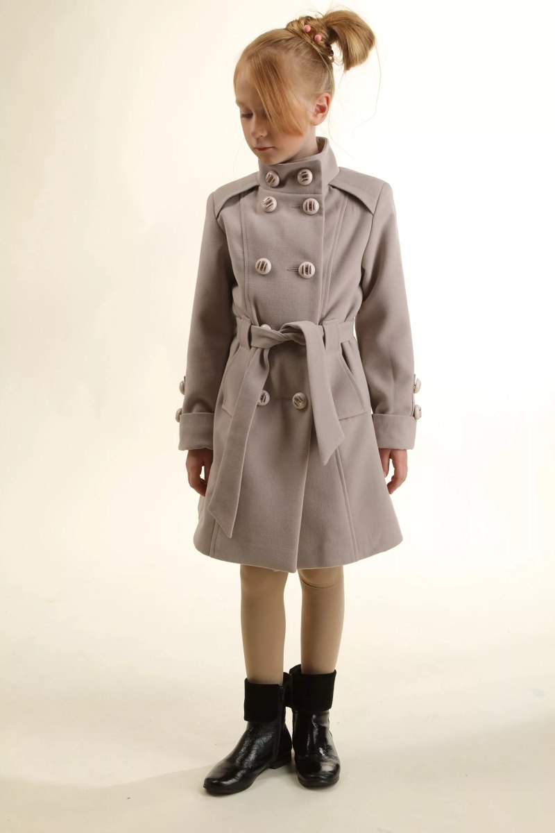 Классическое пальто для девочки