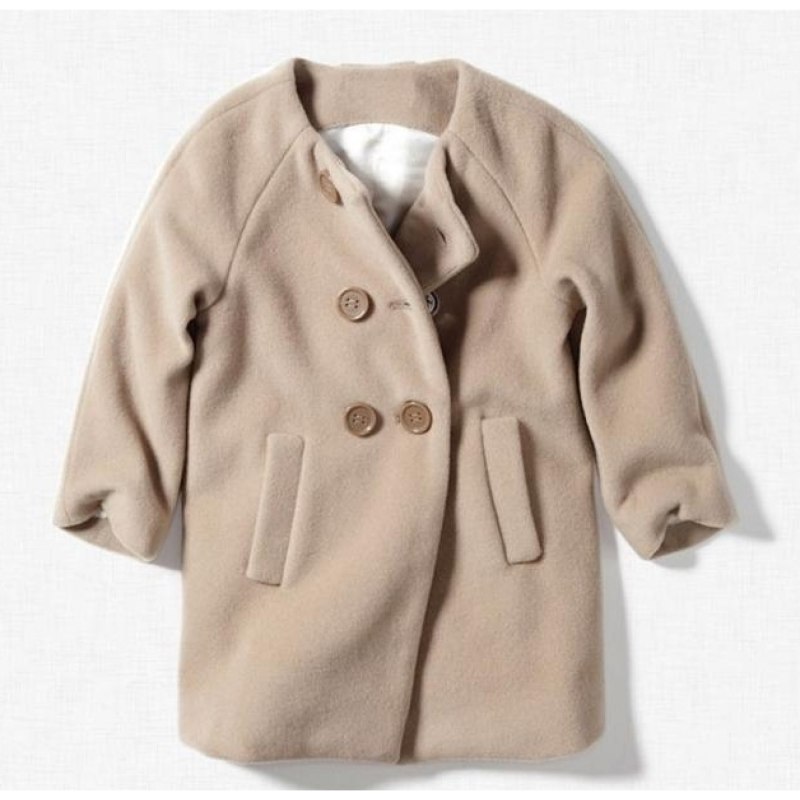 Детское бежевое пальто