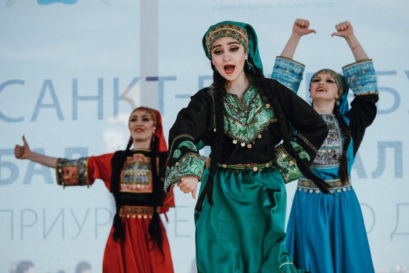 Дагестанские танцевальные костюмы