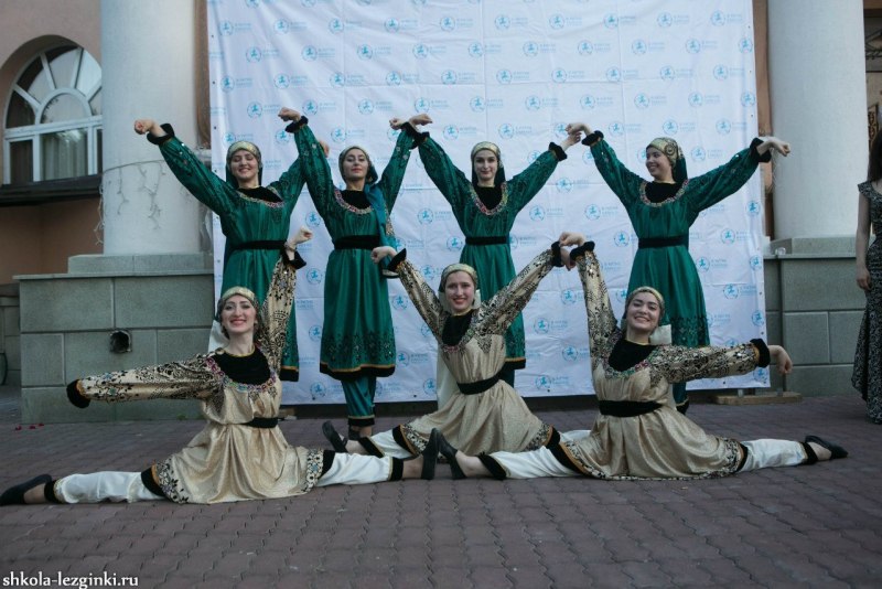 Ансамбль Адат