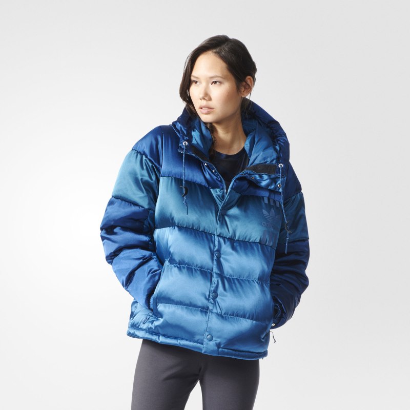 Куртка женская адидас 2021