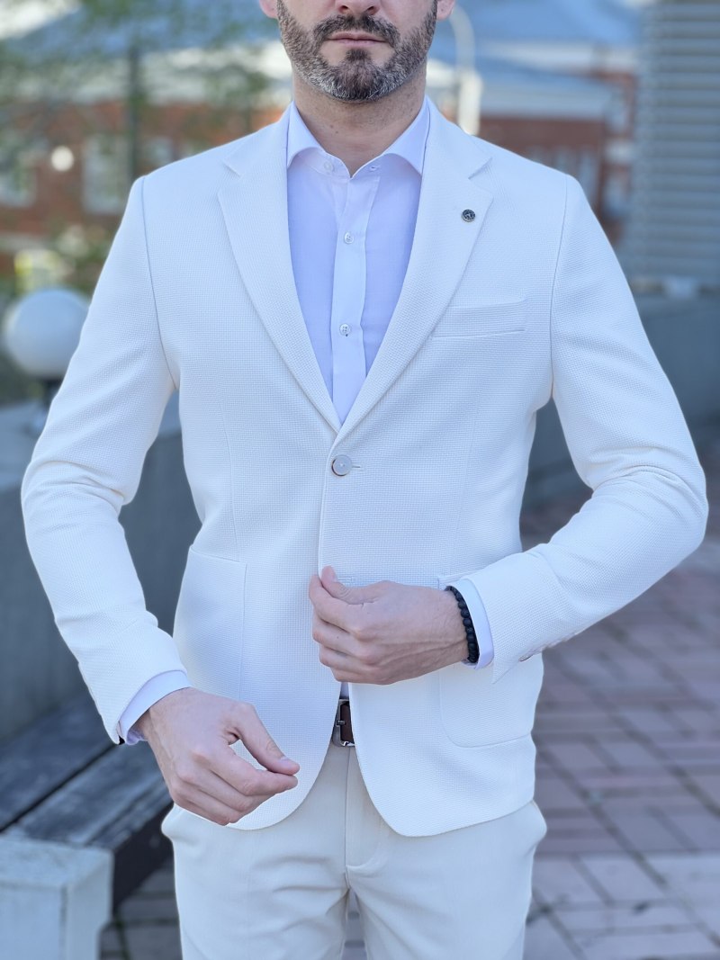 Молочный пиджак мужской