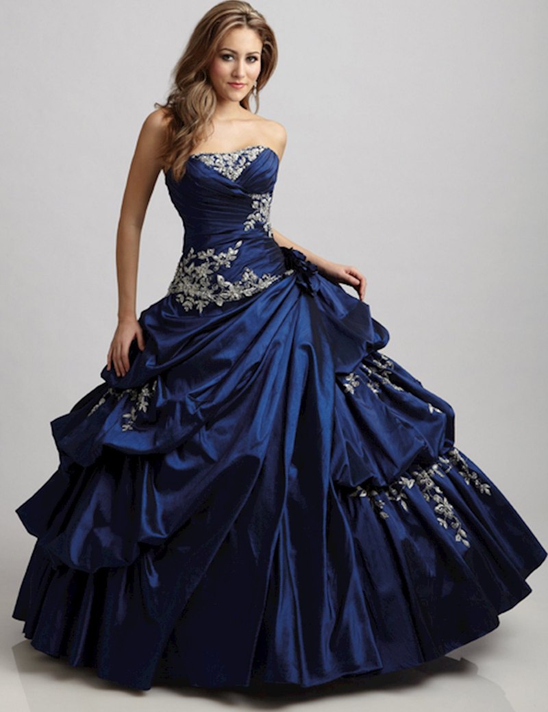 Шикарные бальные платья