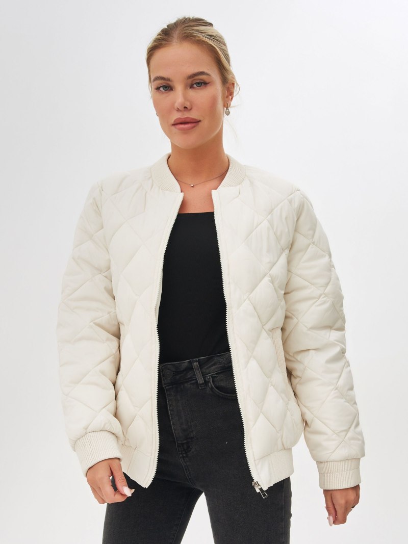 Бомбер стеганный оверсайз