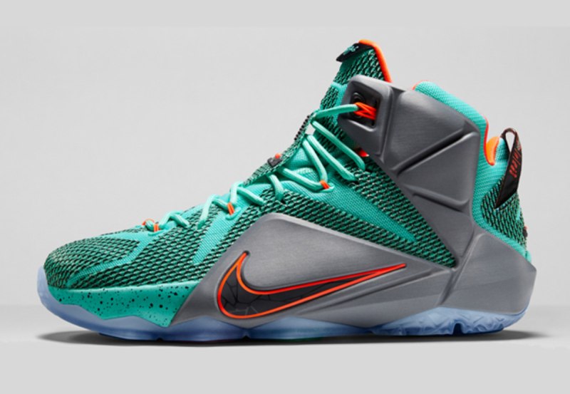 Nike LEBRON 12