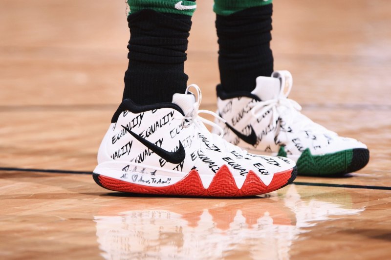 Баскетбольные кроссовки Nike Kyrie 4