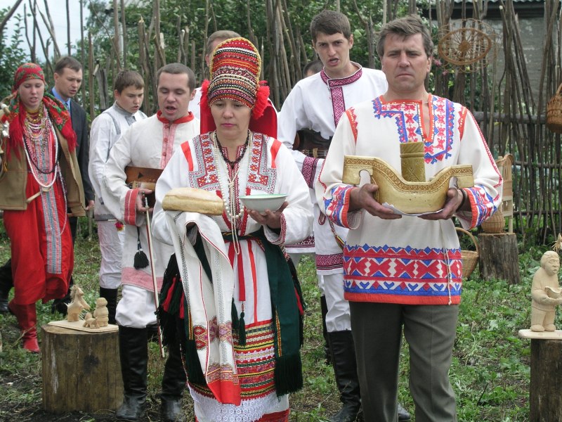 Мордвины финно угорская группа