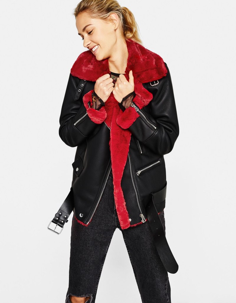 Куртка Авиатор Bershka женские красная