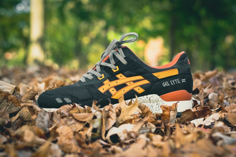 ASICS Gel Lyte Yellow