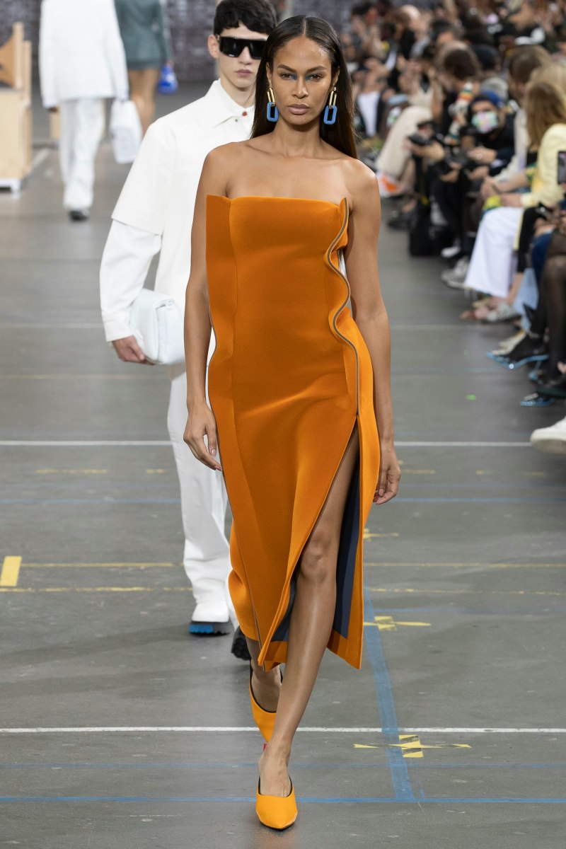 Shanghai Fashion week 2021