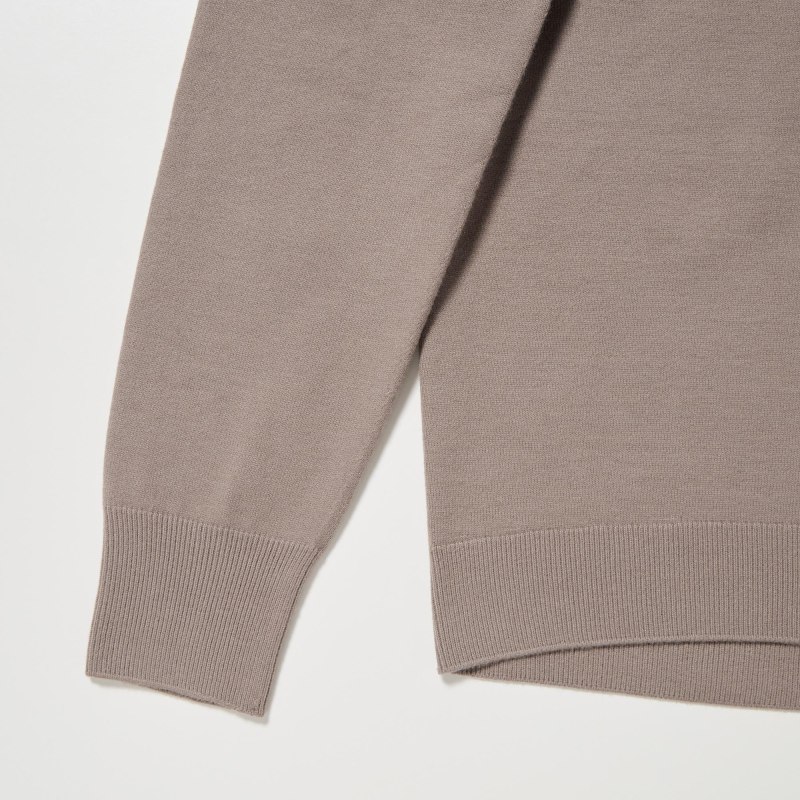Uniqlo souffle Yarn White