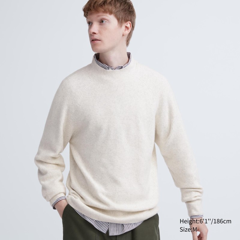 Uniqlo souffle Yarn White