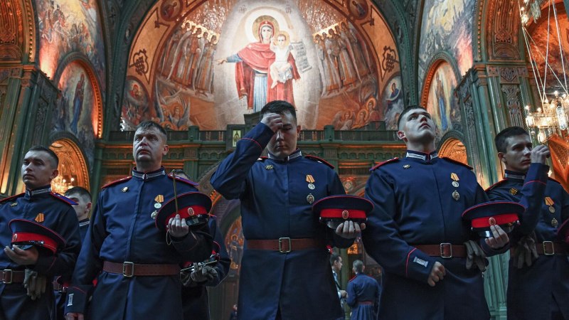 Казаки в храме