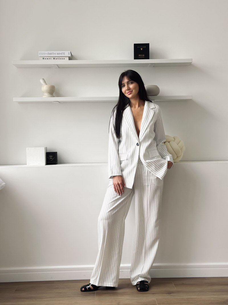 Белый брючный костюм Бритни Zara