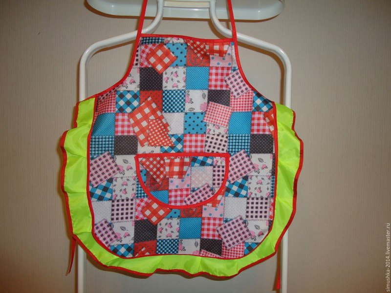 Передник детский