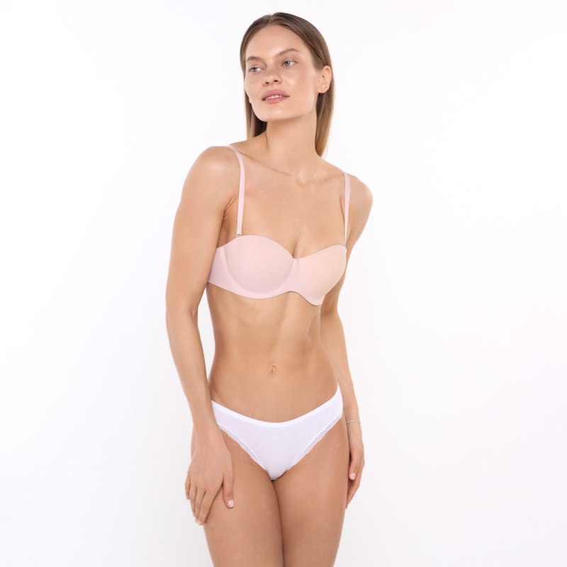 Cameo Rose одежда