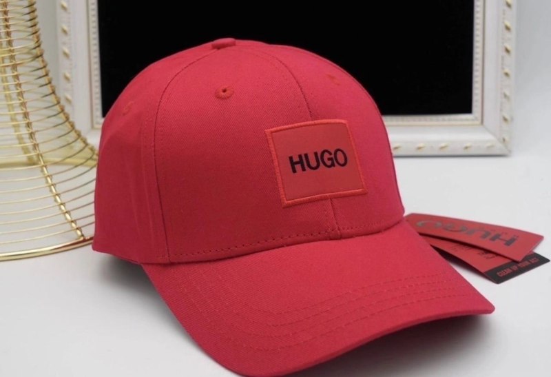 Кепка Hugo женская