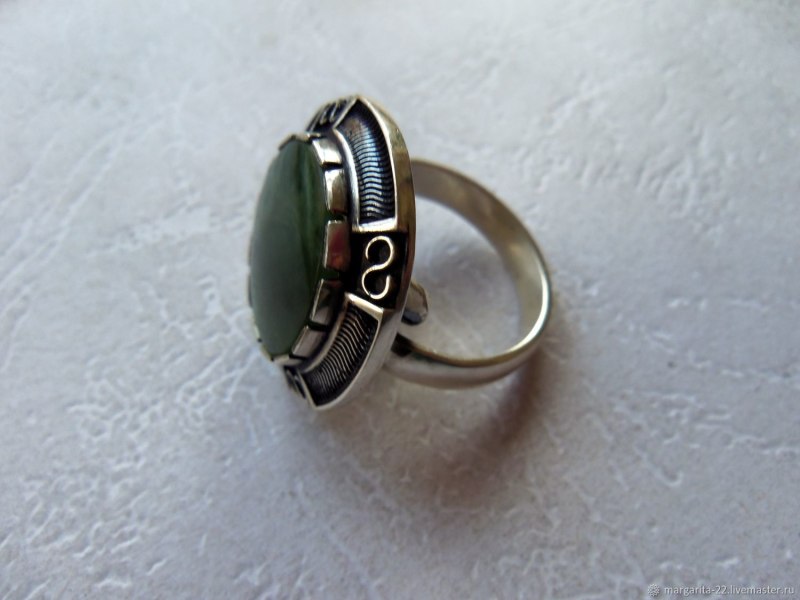 Серебряные украшения из Армении