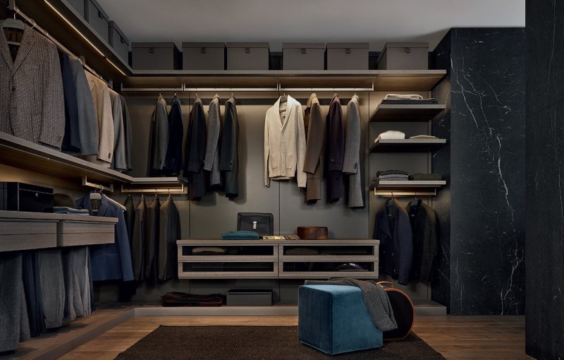 Poliform walk in Closet
