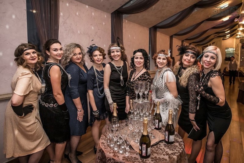 Вечеринка в стиле Великий Гэтсби костюмы