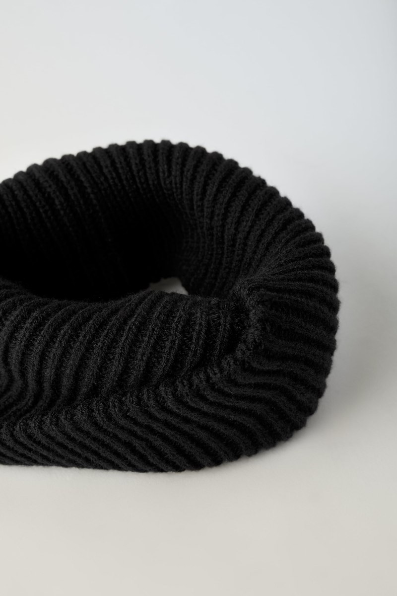 Снуд хомут черный
