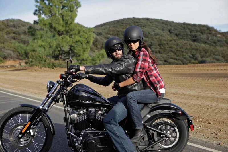 Harley Davidson Blackline