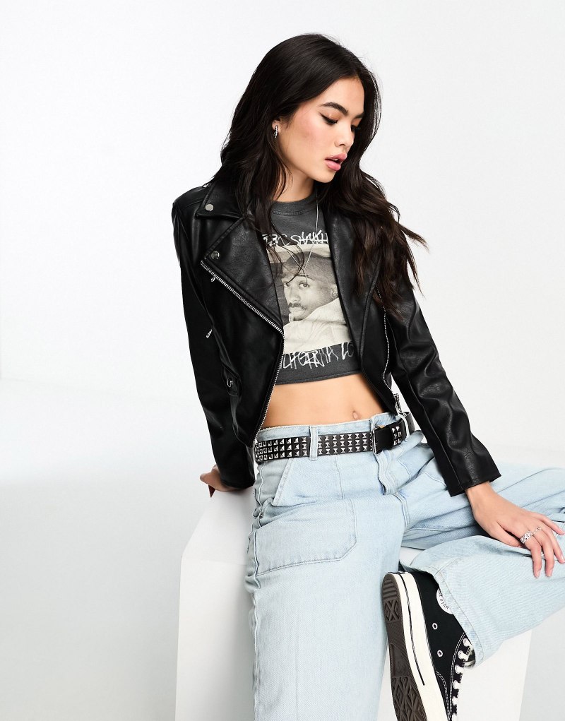 Кожаные женские куртки ASOS