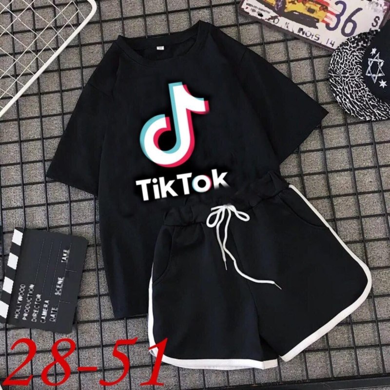 Спортивный костюм тик ток