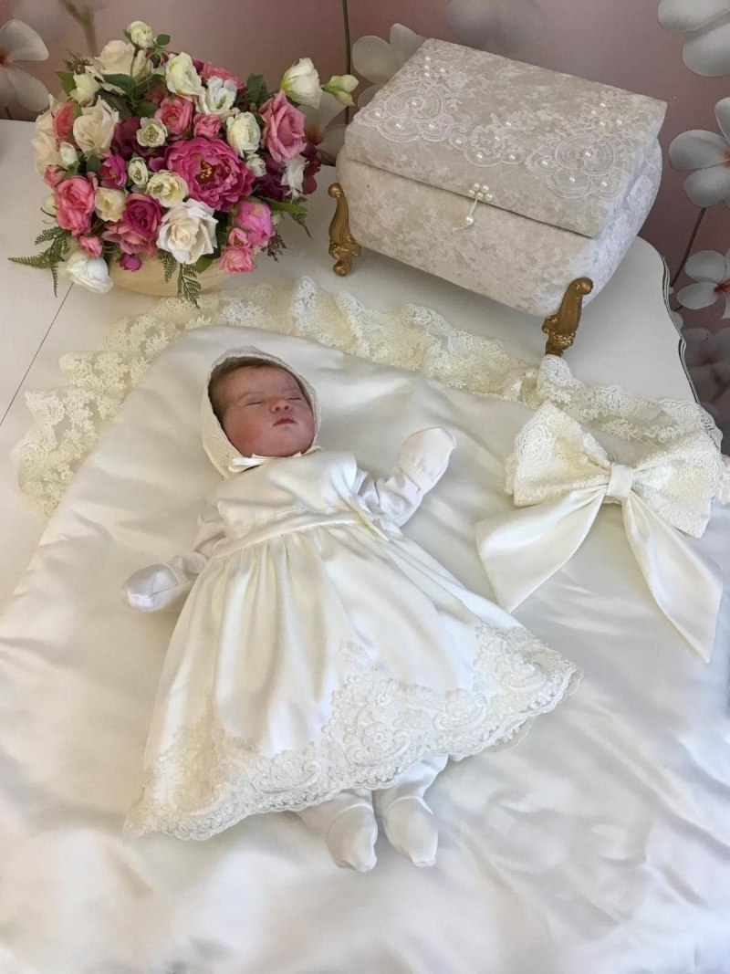 Платье на выписку для новорожденных